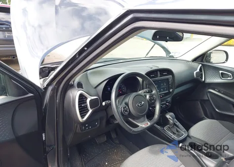 2021 Kia Soul Gt-Line z USA, uszkodzony, nr VIN KNDJ63AU3M7759647